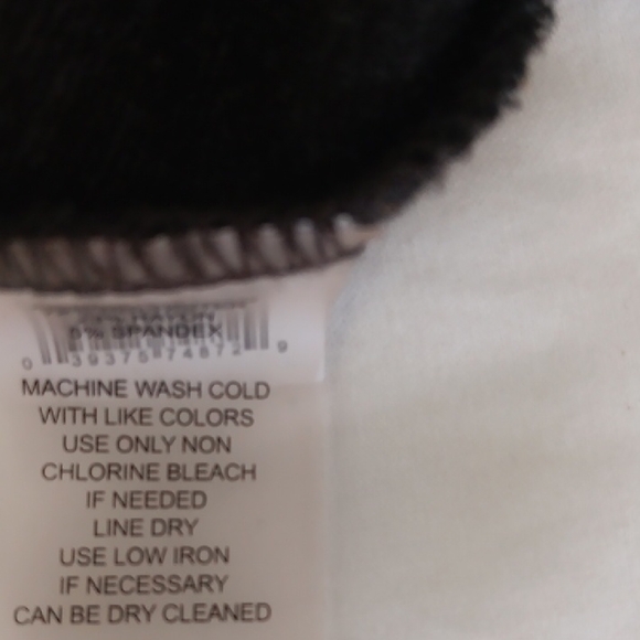 Vince Camuto Women's Black Skinny Pants - Picture 2 of 4